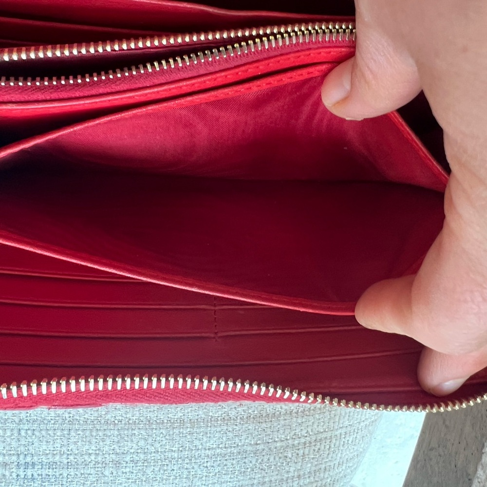 🔴Authentic PRADA Red Wallet🔴 - Picture 13 of 13